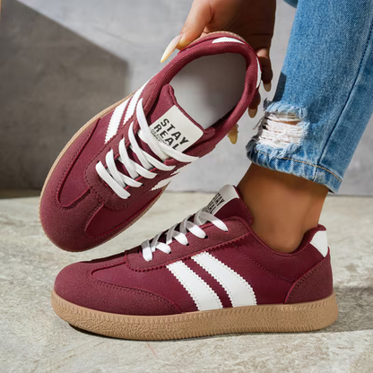 Bella Sneakers