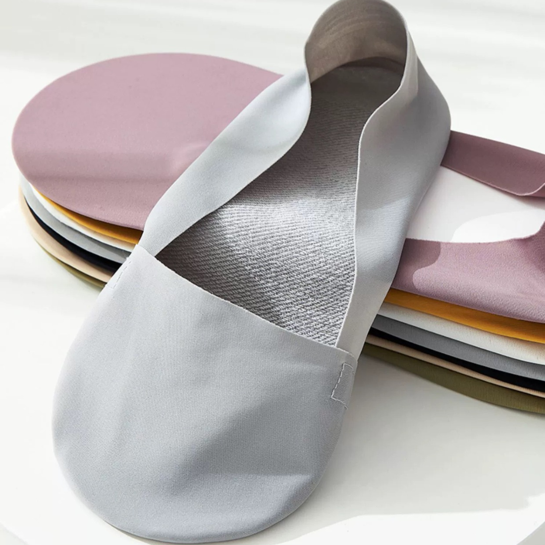 Clara Soft No-Show Socks