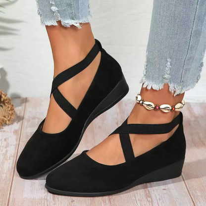 Capri Strap Wedges