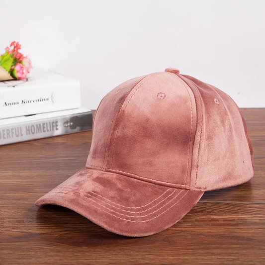 Rysa Velvet Cap